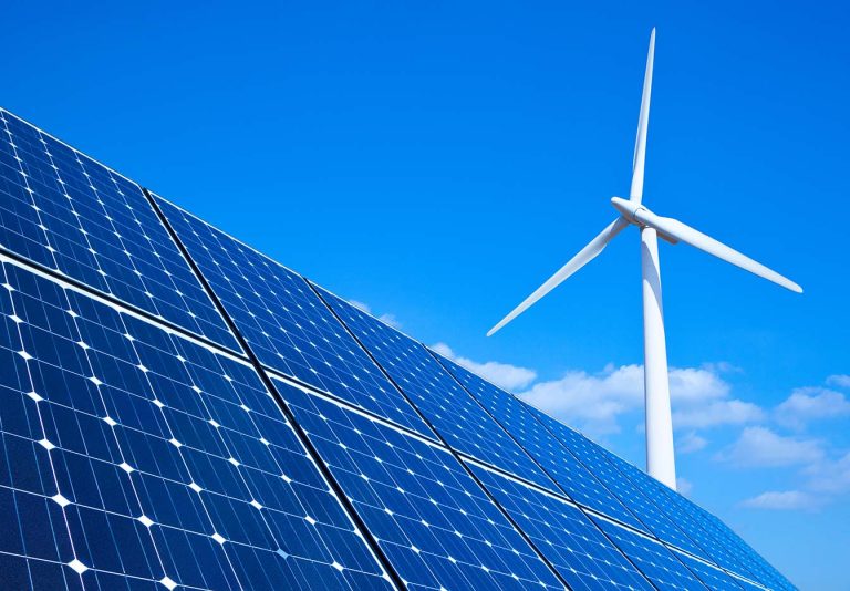 Umstieg auf erneuerbare Energien: Solar- und Windenergie